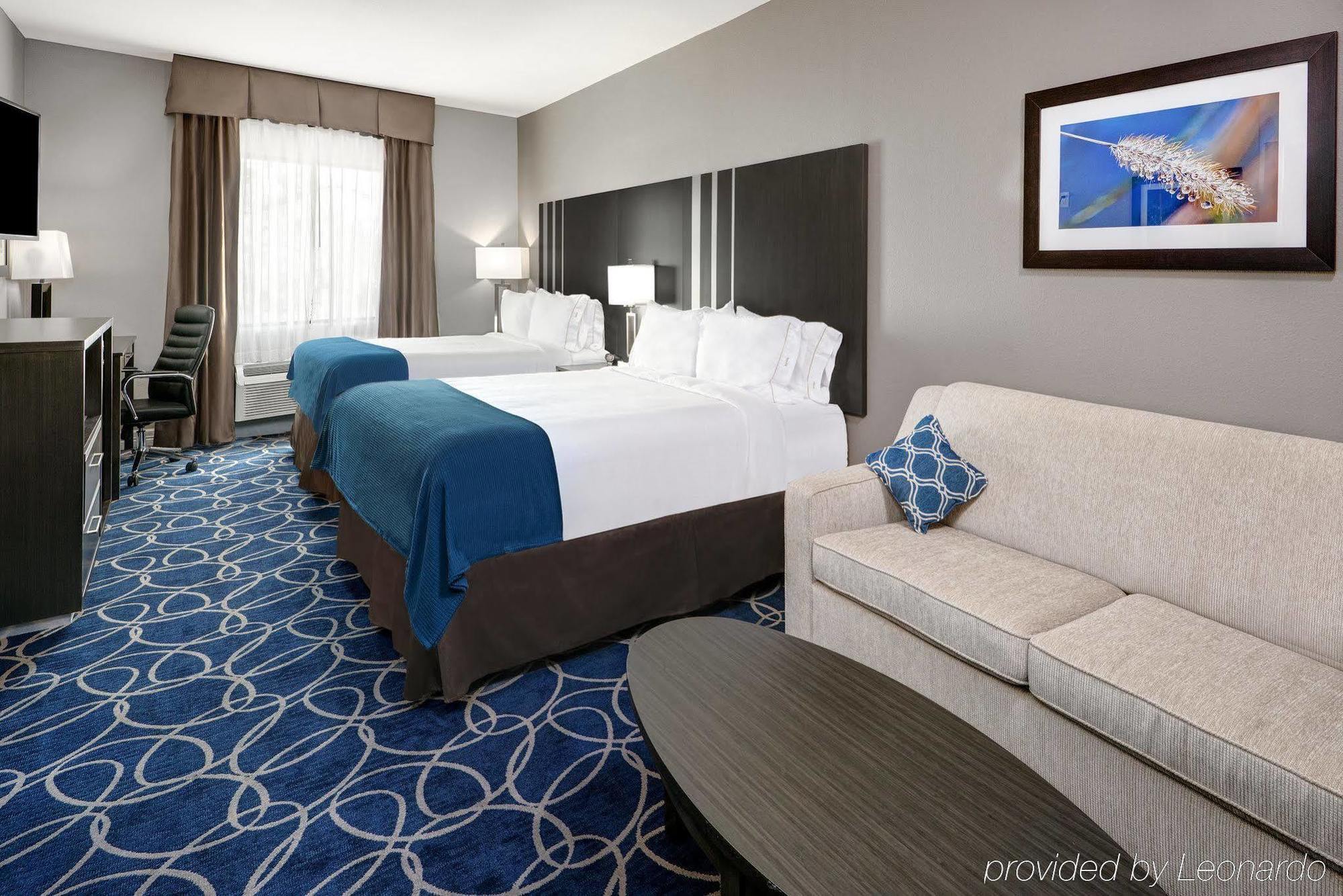 Holiday Inn Express And Suites Houston North - Iah Area By Ihg Extérieur photo
